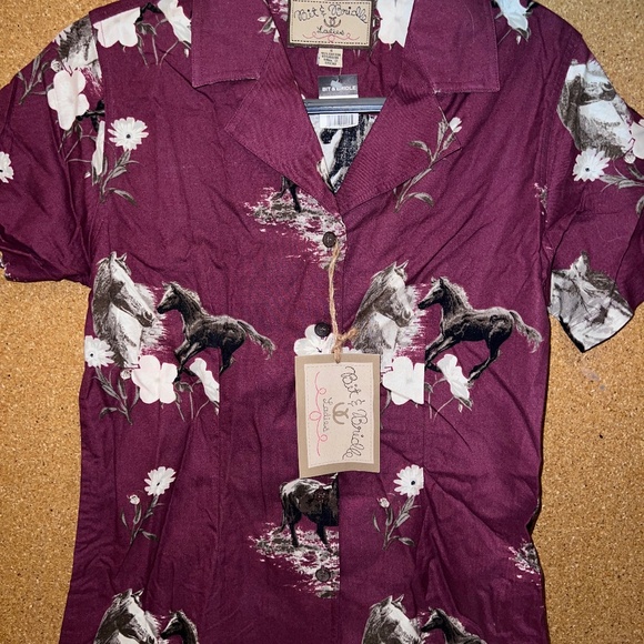 NEW HORSE LOVERS BUTTON DOWN - Picture 1 of 2